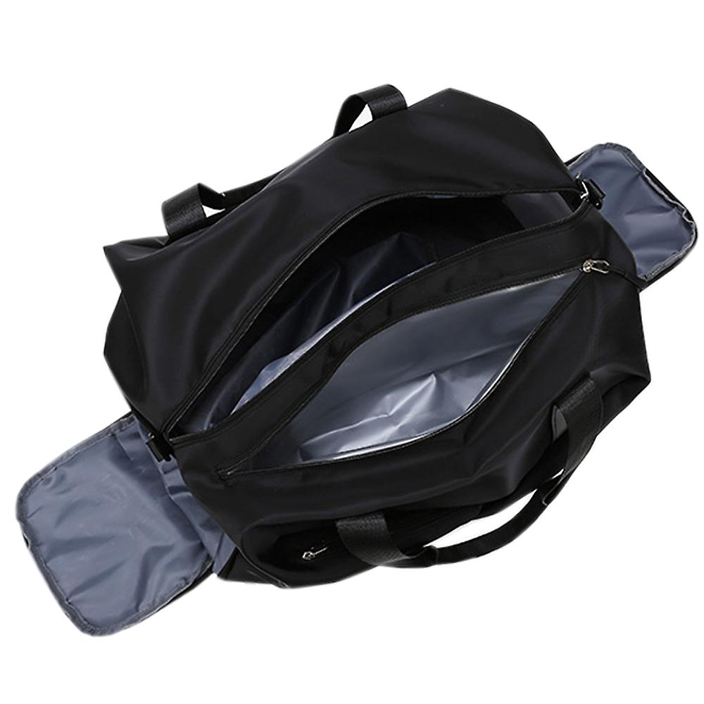 SPORTY NYLON GYM DUFFEL