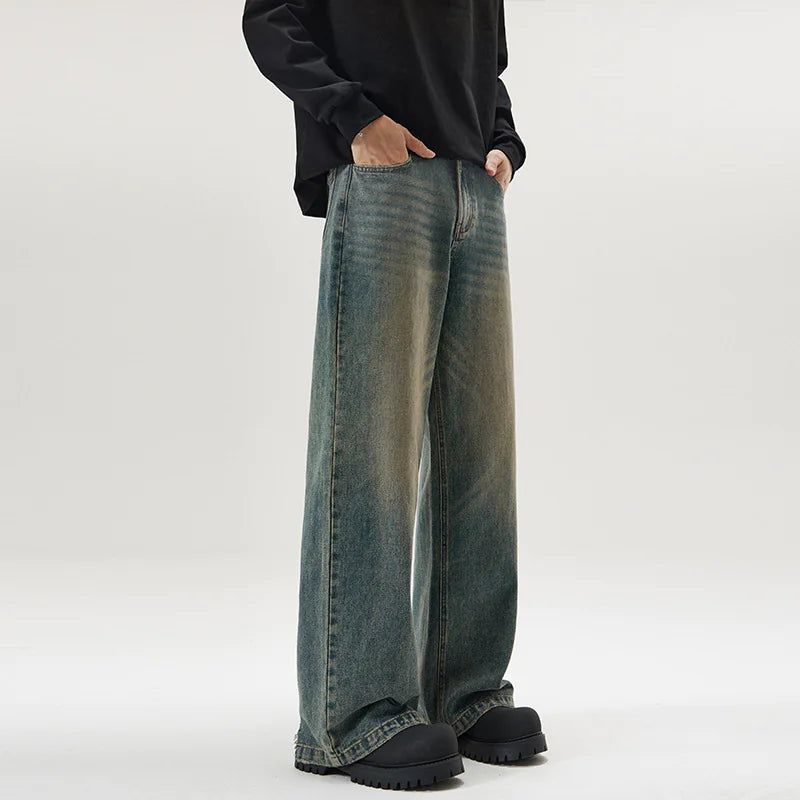 CLASSIC FIT WIDE LEG JEANS
